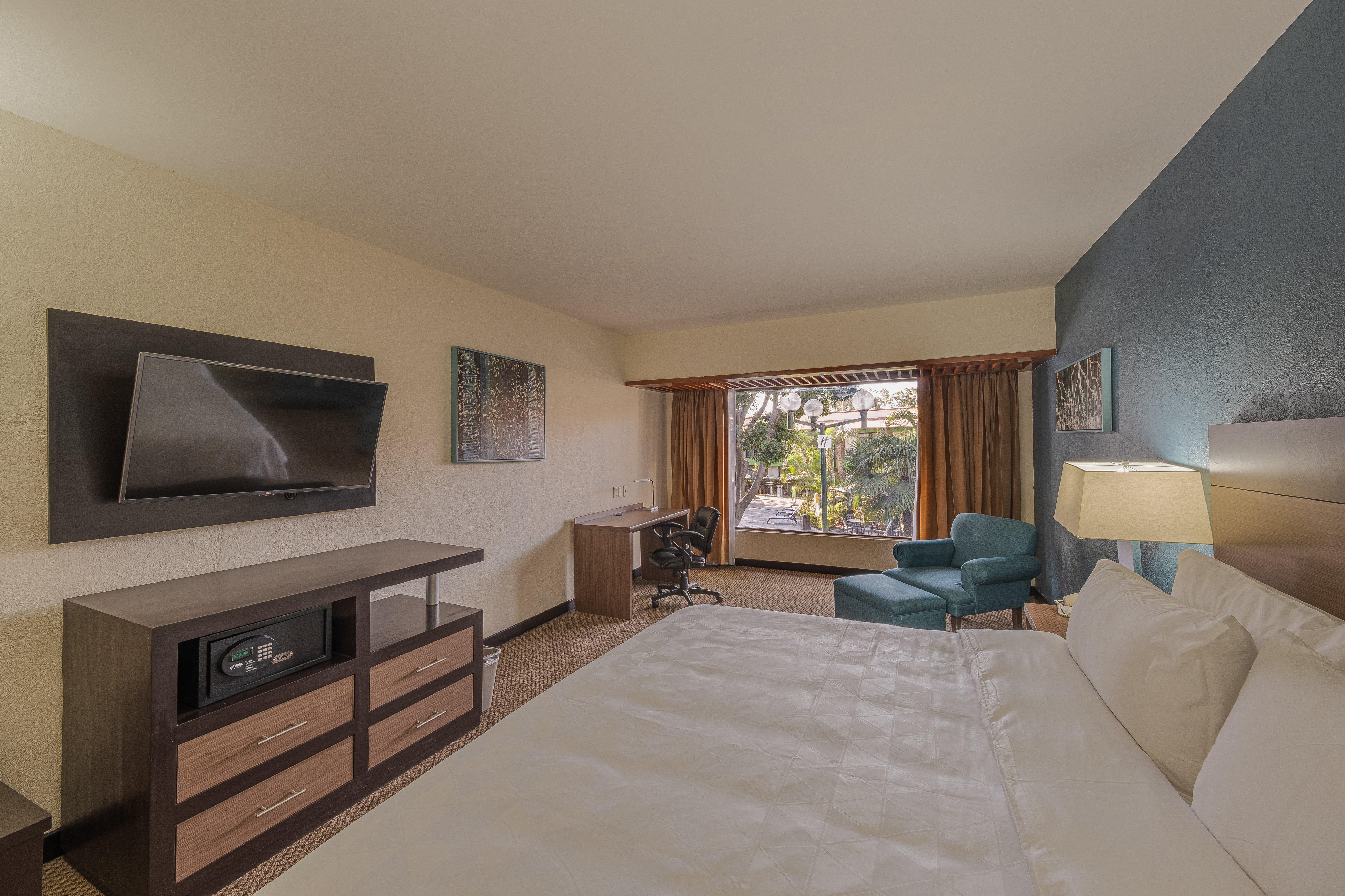 Holiday Inn Guadalajara Expo Plaza Del Sol By Ihg Zapopan Exterior photo
